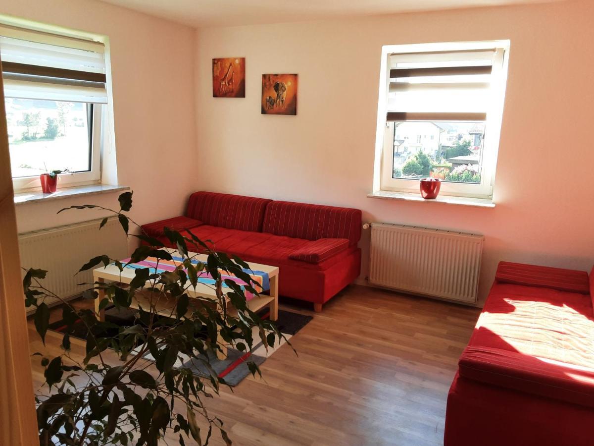Apartment - Ferienwohnung 2 Treffen Am Ossiachersee 外观 照片